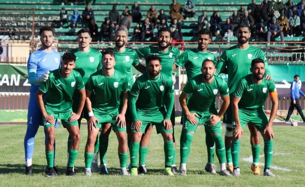 شباب بني ثور : " غزلان الصحراء يطيحون بالمتصدر إتحاد بسكرة داخل ميدانه "