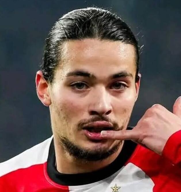 نادي مشارك في كأس العالم يجهز عرضا لحاج موسى