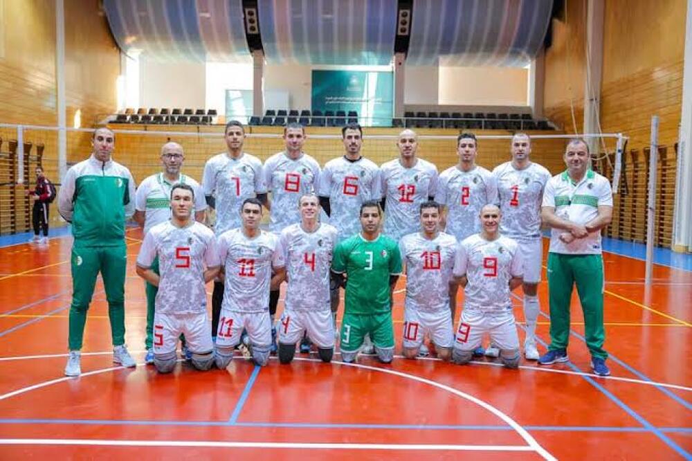 تتويج المنتخب الوطني العسكري لكرة الطائرة بالذهب !