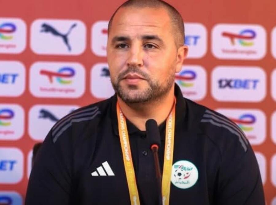 مولودية الجزائر | بوقرة يؤكد رحيل أكرم بوراس عن الفريق !