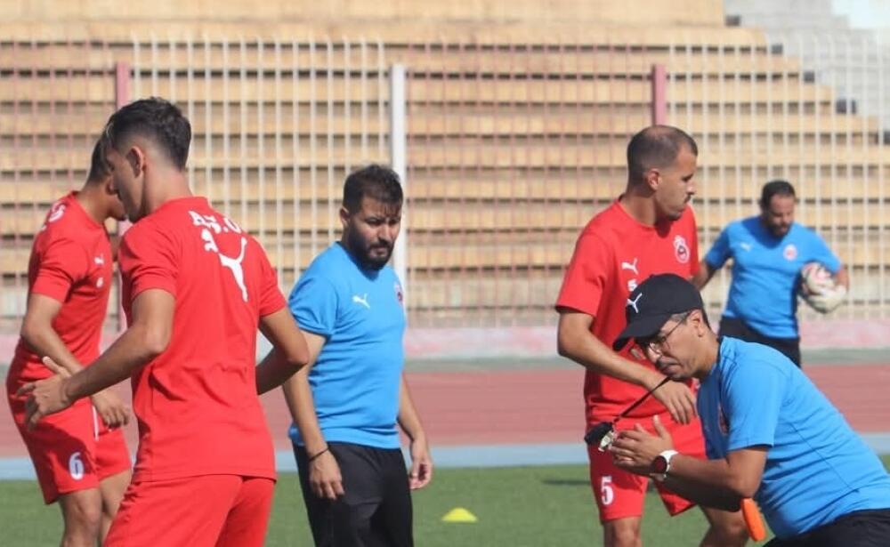 جمعية الشلف | " الفريق يواصل التحضيرات و الإدارة تسابق الزمن لغلق ملف الإستقدامات "