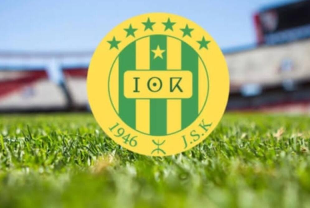 شبيبة القبائل | الإدارة تجس نبض بطل الكاف