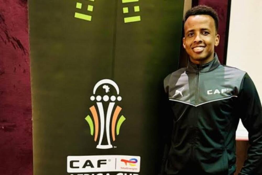 شباب بلوزداد | طاقم تحكيم صومالي لقيادة قمة الأهلي