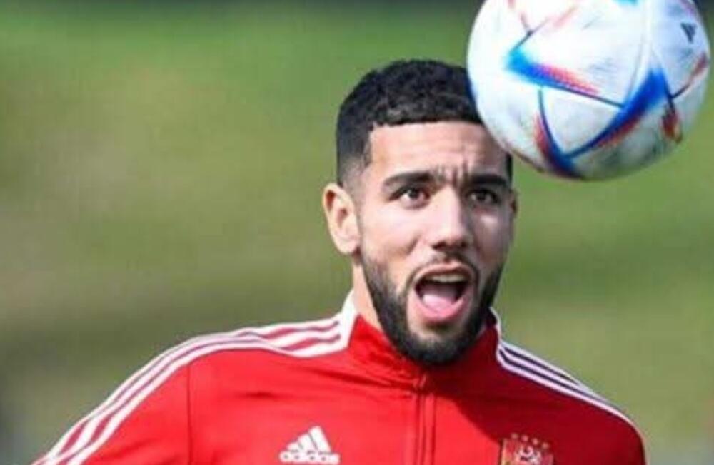 وكيل قندوسي يصدم الاندية الجزائرية ؟