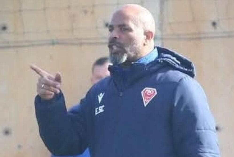 مولودية وهران | ثلاثة أسماء مقترحة لخلافة إيريك شال